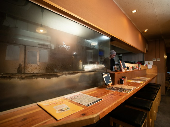 カウンター席がある