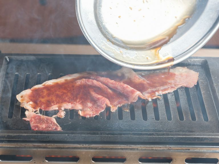 黒毛和牛サーロインをそのまま焼き上げる贅沢