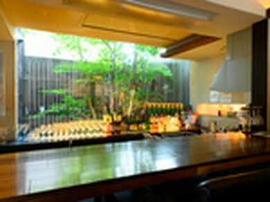 カウンター席がある