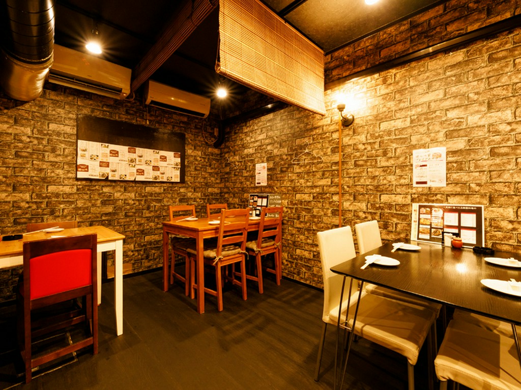 ゆったり食事ができる空間