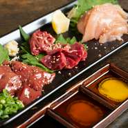 超新鮮な鶏肉の『造り盛り合わせ』