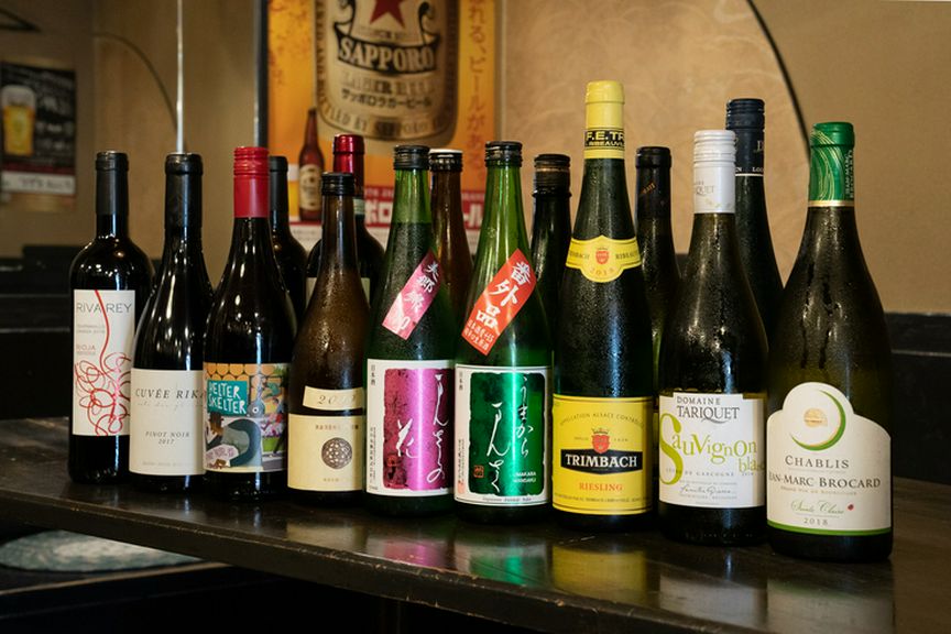 焼き鳥にマッチした味わいをチョイス。人気の『お酒のラインナップ』