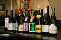 焼き鳥にマッチした味わいをチョイス。人気の『お酒のラインナップ』