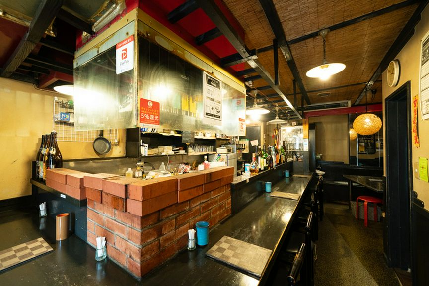 焼き上がりをすぐにいただけるカウンター席