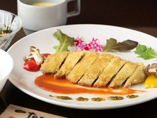 BISTRO NANMO