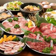 熟成牛と店自慢の『石焼ピビンバ』などの韓国料理を贅沢に味わえるコース。リーズナブルな価格でありながら、全13品と大満足のボリュームです。2時間の飲み放題（L.O.100分）を追加することも可能。