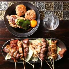 『串盛り』10本1375円／『つくね』1520円～