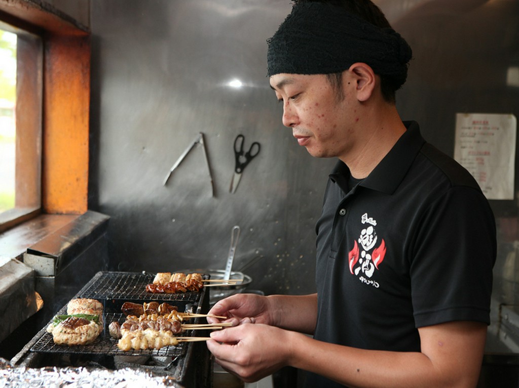 料理に接客。1つひとつを丁寧に