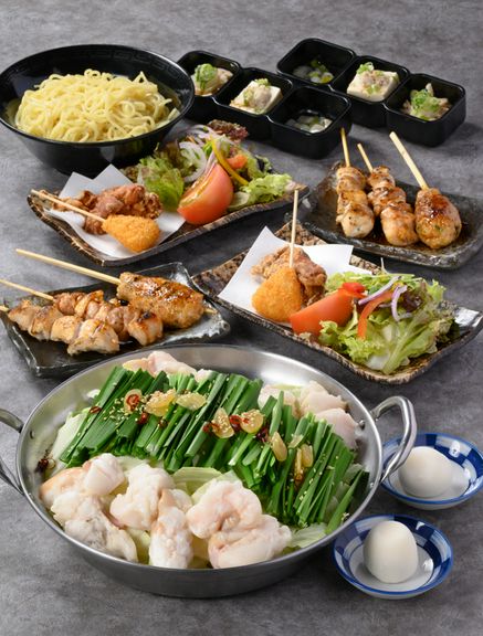 最後までスープを飲み干したくなるおいしさ『極上もつ鍋コース』