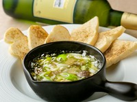 好きな具材を2種類選んでカスタマイズ『鶏ときのこのアヒージョ』