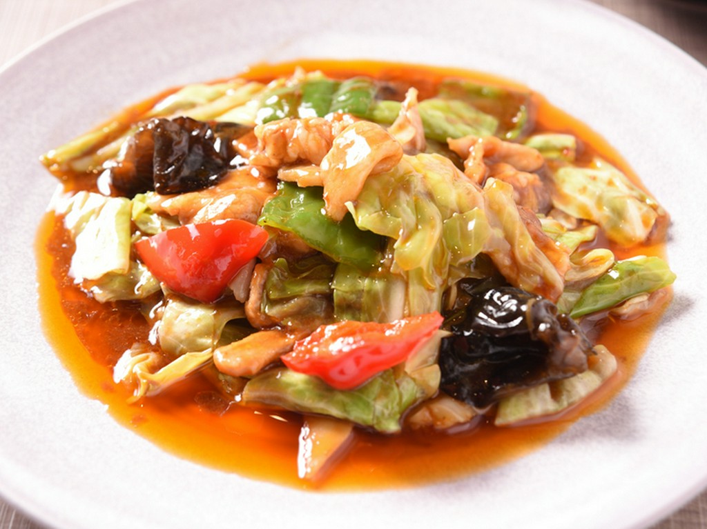 特製味噌でしっかり味付けされ、ビールと相性バツグン『ホイコーロー』