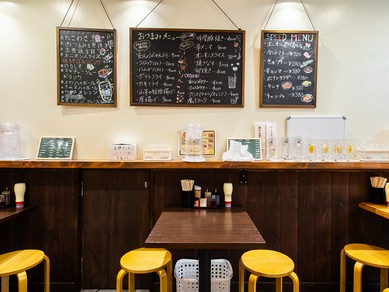 TVや雑誌にもたびたび登場した人気店でカジュアルな女子会を