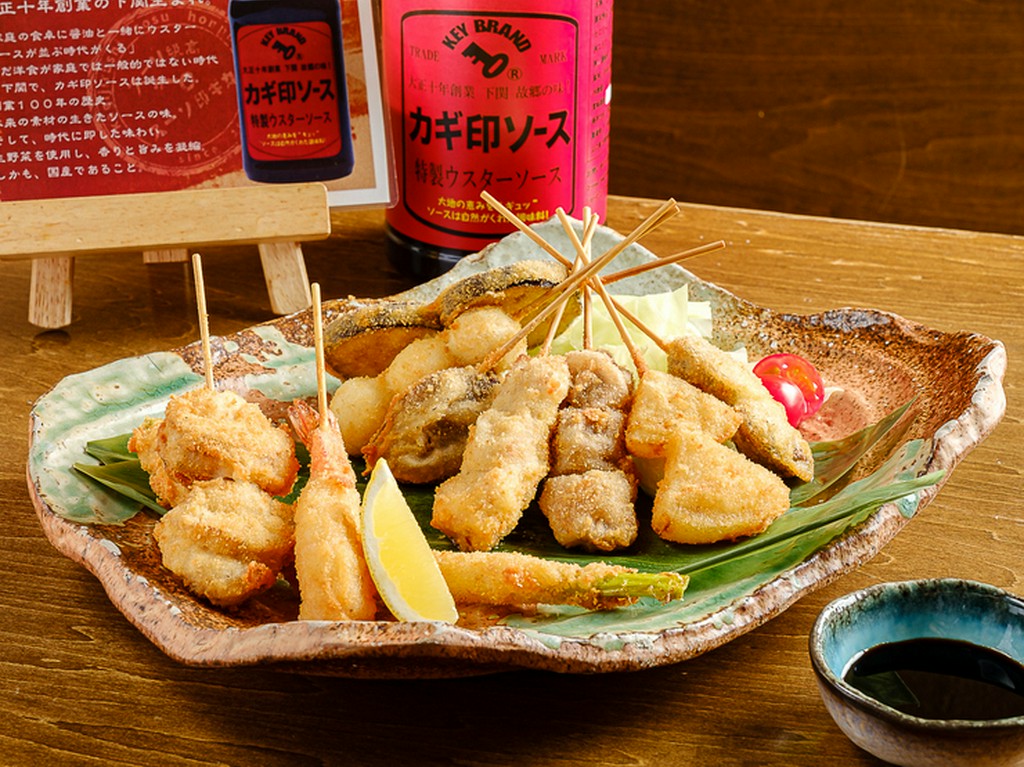 お店の看板メニュー『串カツ』