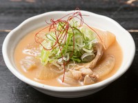 とろける味わいに舌鼓!お酒のあてにもオススメの『牛スジどて煮』