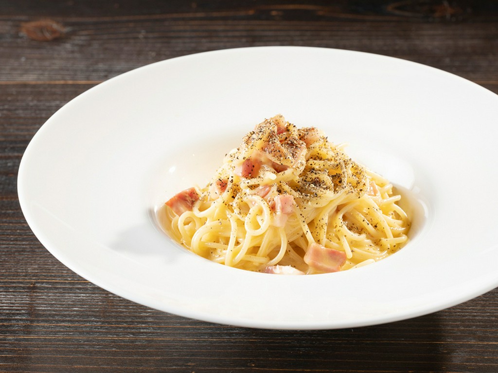 旨みが凝縮された濃厚な『カルボナーラ』
