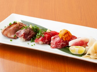 ここでしか味わえない桜肉寿司『桜にぎり　おまかせ五貫』