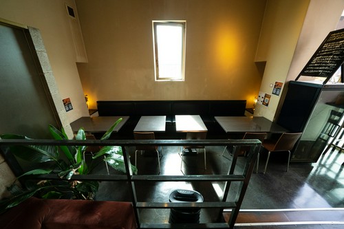 ソファー席から見る風景