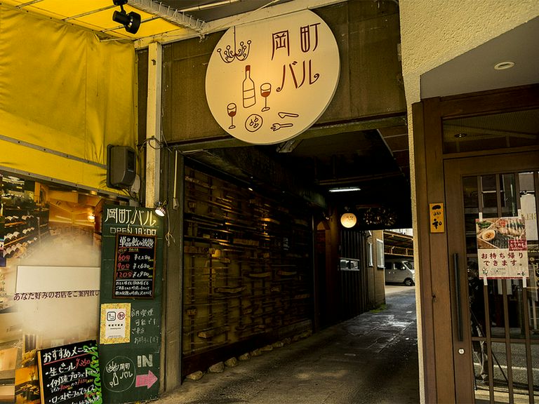入りやすいカジュアルなエントランス