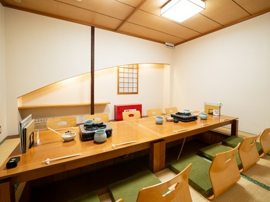 4名席の個室ご用意しています