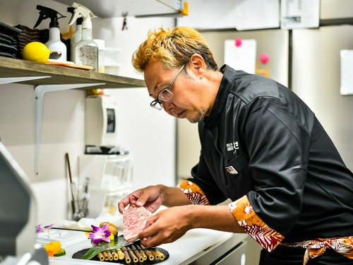 シェフの目利きで黒毛和牛のさらによい部位を厳選して提供