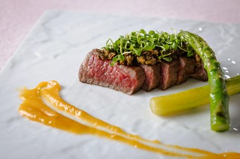 尾崎牛のステーキ