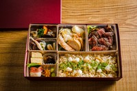 四季折々の食材をつかい、優しい味わいに仕上げたお料理を彩りよく盛り合わせました。お酒のおつまみとしてもお薦めです。