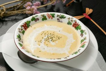 Italian bar AKATOMBO