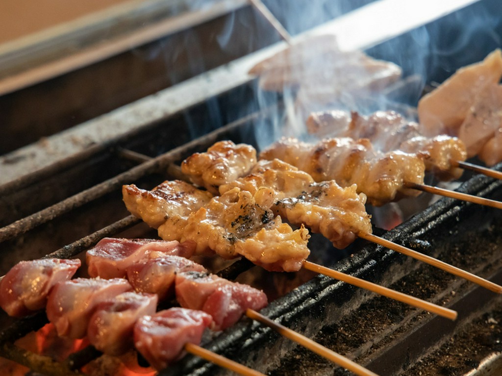 確かな技で焼き上げた『焼き鳥おまかせ盛り合わせ』