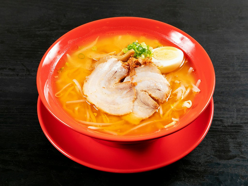口いっぱいに広がる海老の甘みと香り！『濃厚海老みそラーメン』