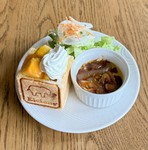 季節のマンゴーを使用したお得なモーニング！
ドリンク代＋１５０円
