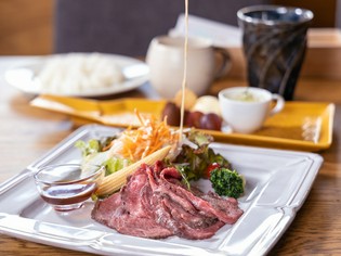 季節の食材を使いながら、安心して食べられる料理を届けていく