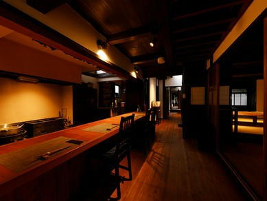 料理人セレクトの酒が四季折々の旬食材の旨みを引き出す