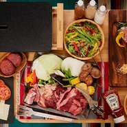 各お時間、1組限定の完全プライベート空間でお楽しみいただけます。キャンプの後は、ドリップコーヒーで優雅なひとときを。プラス2000円にてビールサーバーの設置も可能！※詳細はプランをご覧ください。