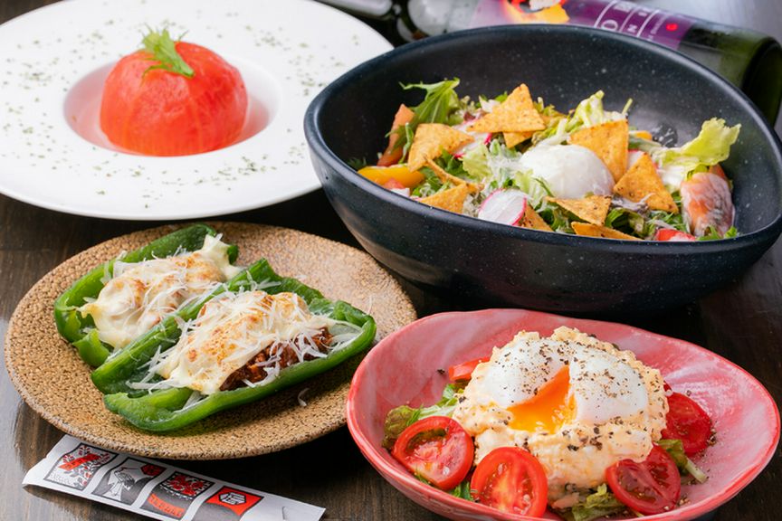 久留米市産の馬肉や米、野菜を使用。フレッシュな味わいが評判