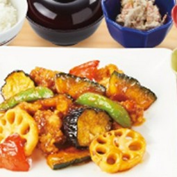 鶏と野菜の黒酢炒め御膳