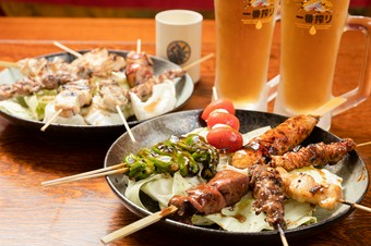 まずはこちら。おまかせ焼き鳥の『盛り合わせ』