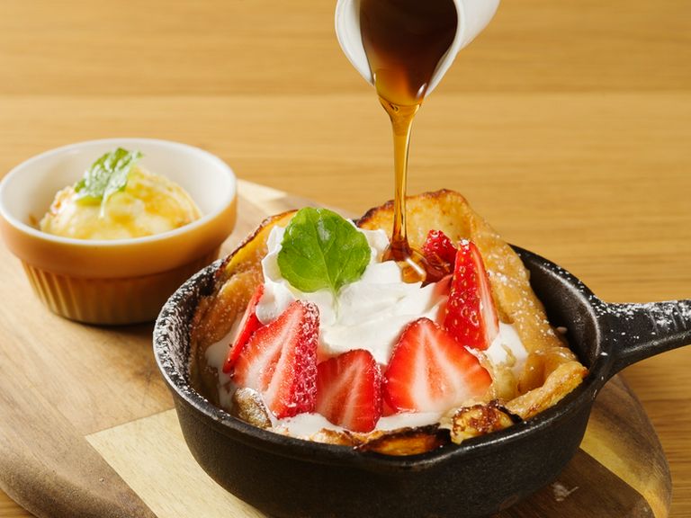 食後のお楽しみは、注文してからつくってくれる絶品スイーツ