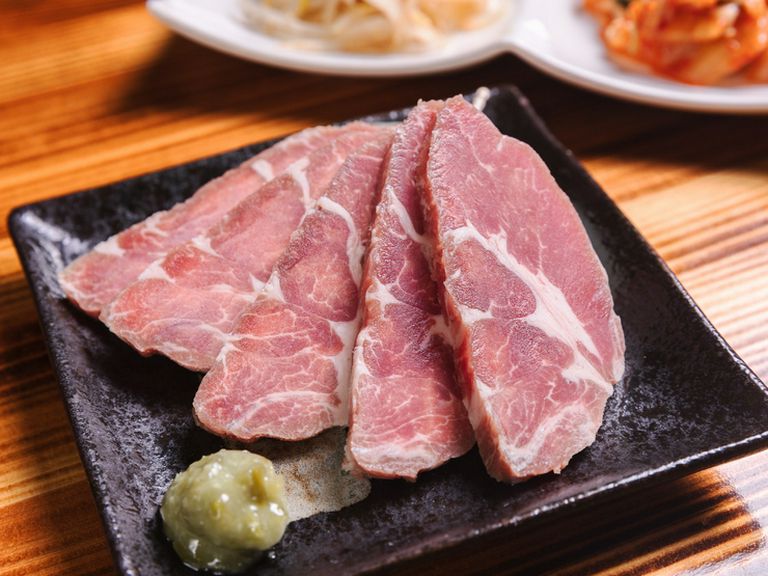 クセがなくて食べやすい!北海道のご当地グルメ『ジンギスカン』