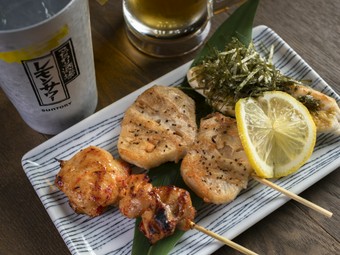 バラエティ豊富な焼きものを楽しめる『串焼き』