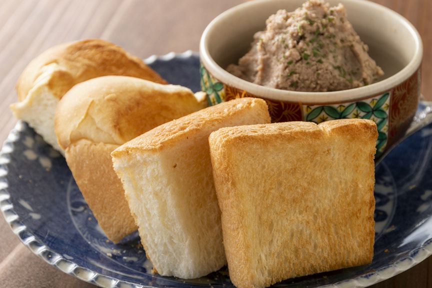 鶏レバーパテ パン付き