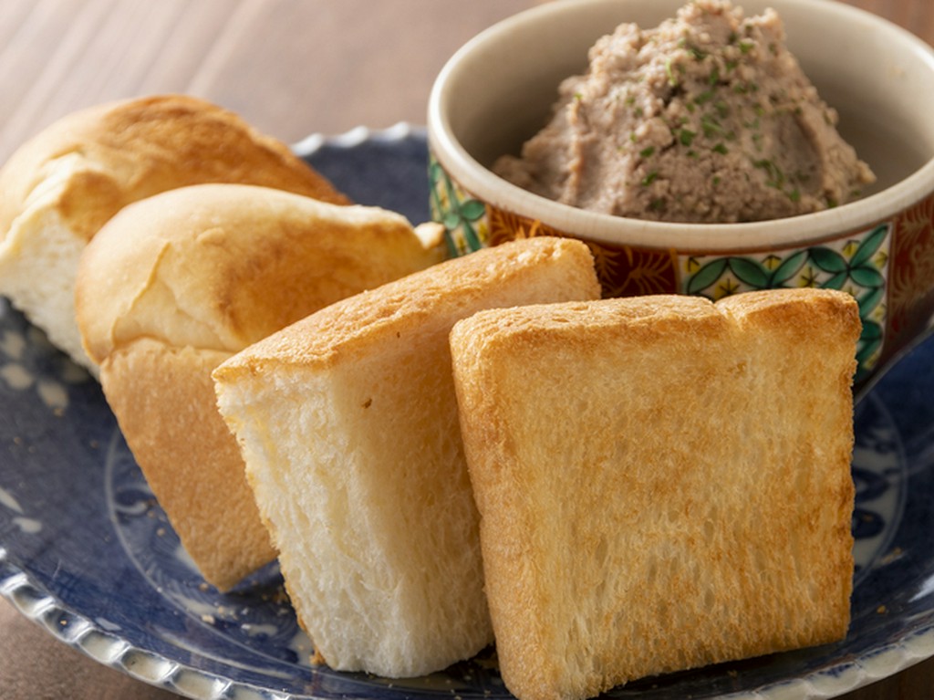 鶏レバーパテ パン付き