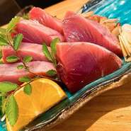 釣り上げてから死後硬直前の数時間～半日以内にしか味わえない、モチモチとした食感と濃厚な旨味が特徴の幻の逸品です。

※"季節・仕入れ状況"により"お値段"が変わります
※あったらラッキー