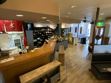 落ち着きあるお座敷席でゆっくりとした時間を。