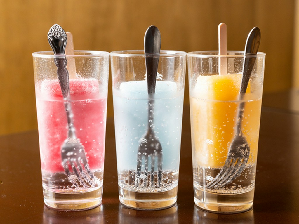 この一杯でシャキッと爽快！大人気【ガリガリ君サワー】