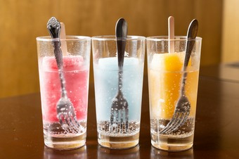 この一杯でシャキッと爽快！大人気【ガリガリ君サワー】