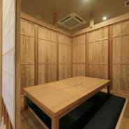 ゆったり足を下せる掘りごたつ席3～40名までご利用いただけます(1テーブルあたり6名様まで　計6部屋)