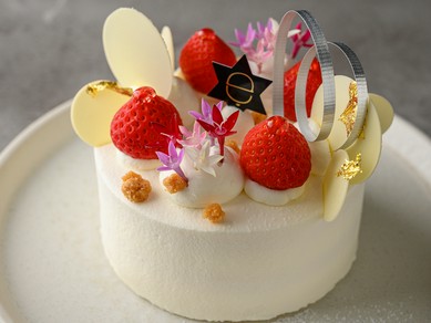 旬の果物を使った『ensia.ショートケーキ』