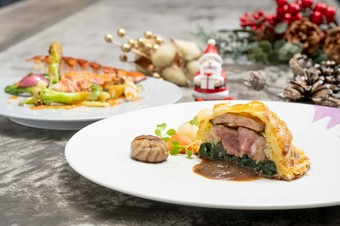 ※12/20~12/25はクリスマス特別メニュとなります
※ドリンク3杯・税サ込