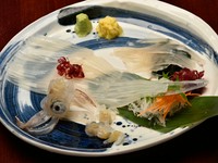 函館といえば漁港直送の活いか。鮮度抜群、函館名物！『活いか刺し踊り漁師造り』