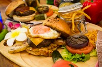 MOCCHAN`S BURGER